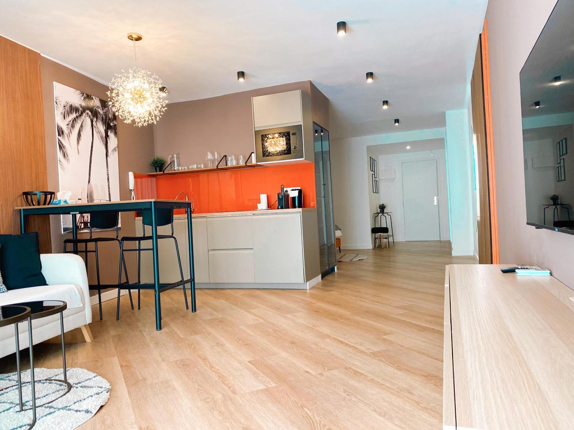 Zeus Apartment ตอร์เรโมลิโนส ภายนอก รูปภาพ